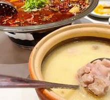 Old Mother's Pig Trotter Soup