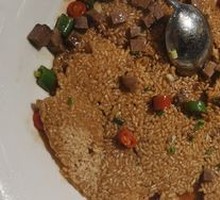 Beef with Crispy Rice Noodles