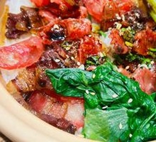 Braised Delicacy Rice in Clay Pot