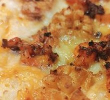 Crawfish Pizza