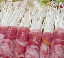 Beef with Enoki Mushrooms