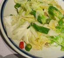 Spicy Stir-Fried Shredded Cabbage