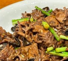 Beijing-style Stir-fried Two Delicacies