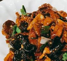 Stir-Fried Three Delicacies