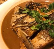 Zhao's Fish Head with Pancake