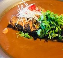 Fish Head with Flatbread