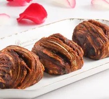 Sesame Sauce Red Sugar Buns