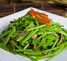 Stir-fried water bamboo with fried tofu