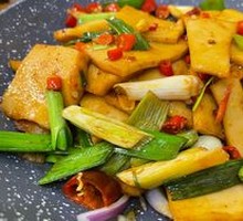 Spicy Pot-Braised Tofu