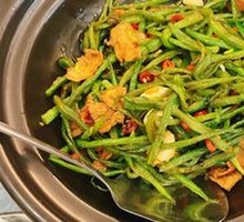 Braised Tofu Noodles in Clay Pot