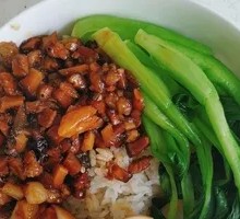 Chicken and Mushroom Knife-Sliced Noodles