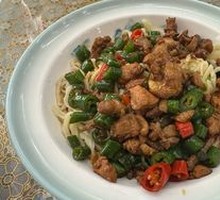 Sichuan Pepper Chicken Noodles