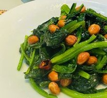Pine Nut Spinach