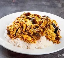 Sour-Spicy Wood Ear Mushroom Rice Bowl