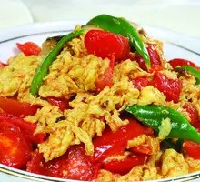 Scrambled Eggs with Tomatoes