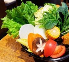 Colorful Fresh Vegetable Platter