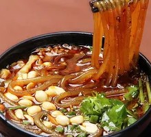 Classic Spicy and Sour Noodles