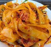 Noodles with Spicy Sauce