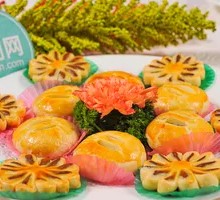 Double Delicacies Radiance