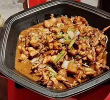 Sauce-Flavored Frog Legs