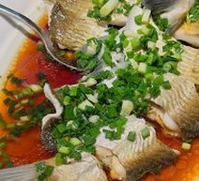 Scallion-Braised Wuchang Fish