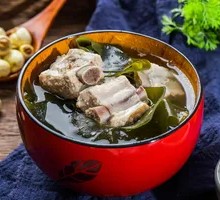 Kelp and Pork Rib Soup
