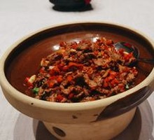 Stir-Fried Beef with Yellow Onion