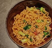 Stir-Fried Instant Noodles