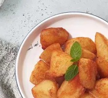 Crispy Dutch-style Potato Wedges