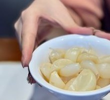 Sweet Pickled Garlic