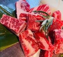 Angus Snowflake Rib Meat