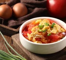 Tomato and Egg Stir-Fry