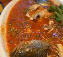 Fresh Perch with Mint in Small Courtyard Style