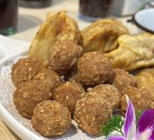 Crispy Fried Meatballs