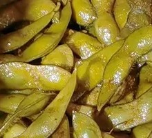 Stir-fried Chicken Neck with Edamame