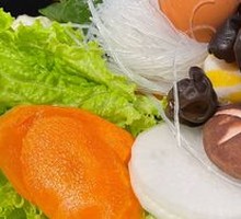 Colorful Fresh Vegetable Platter