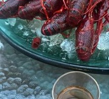 Ice-Infused Crawfish