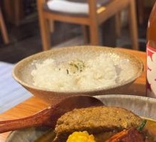 汤咖喱芝士牛肉汉堡