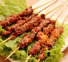 Charcoal-Grilled Lamb Tendons