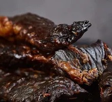 Grilled Beef Jerky with Fat and Lean