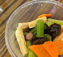 Celery Tofu Skin Peanut Salad