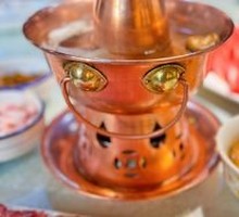 Beijing-style copper pot hot pot (clear broth)