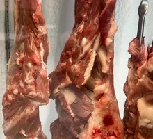 Freshly Sliced Lamb