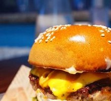 Australian Grass-Fed Classic Beef Burger