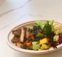 Honey-glazed Chicken Leg Bowl