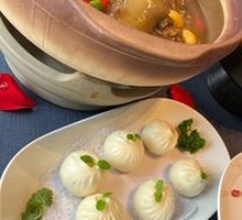 Braised Turtle with Buns