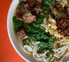 Huaxi Beef Noodle Family Feast