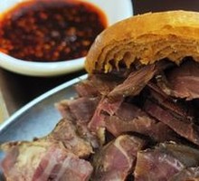 Beef-filled flatbread