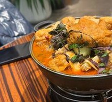 Snail and Pig Trotter Stew