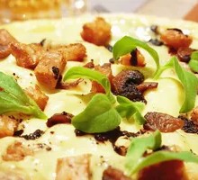 森林秘境黑松露披萨